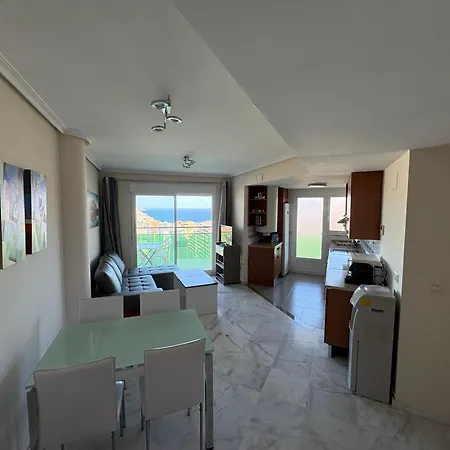 Park I By Coblanca Apartamento *